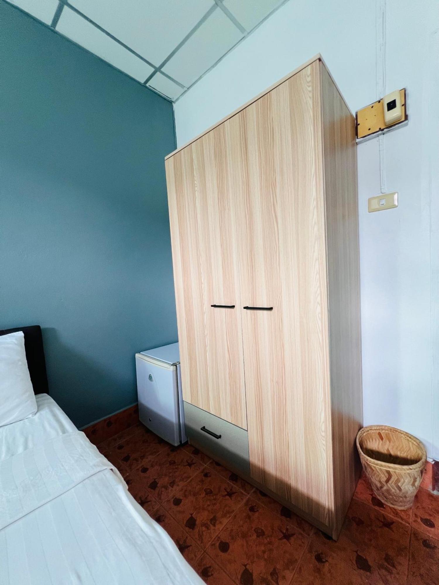 Patong Adventure Hostel Eksteriør bilde