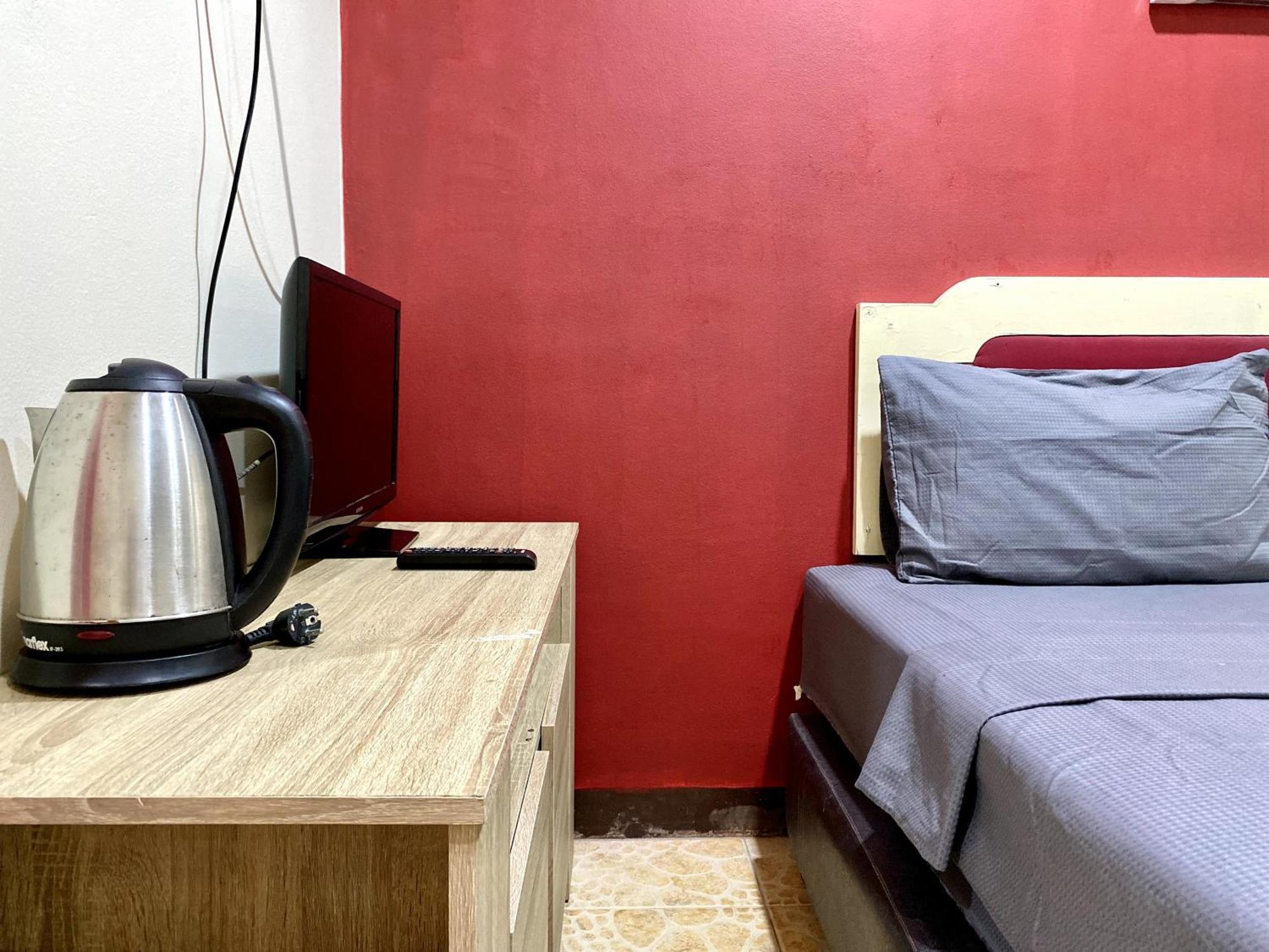 Patong Adventure Hostel Eksteriør bilde